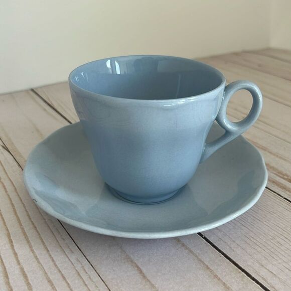 1950s Grindley Lupin Blue Petalware teacup and saucer - Picture 1 of 7